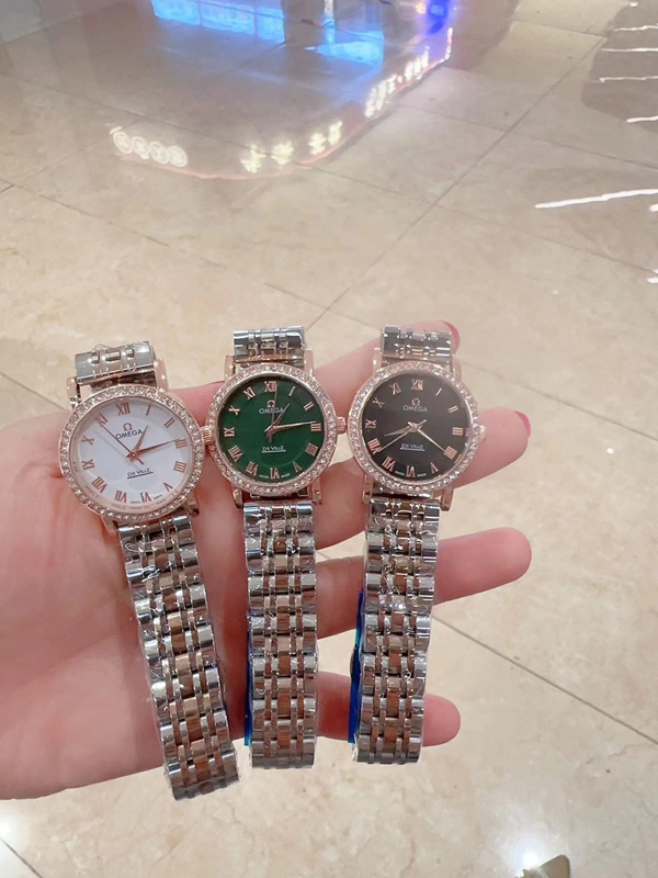 ブランド時計正面デザイン